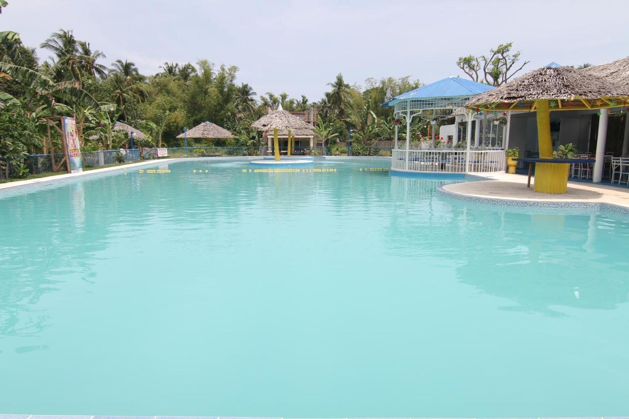 Sweetwater Resort Zamboanguita  ภายนอก รูปภาพ